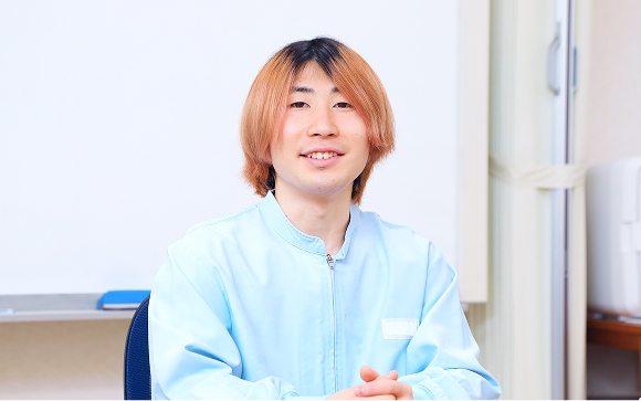 食品製造の仕事の様子
